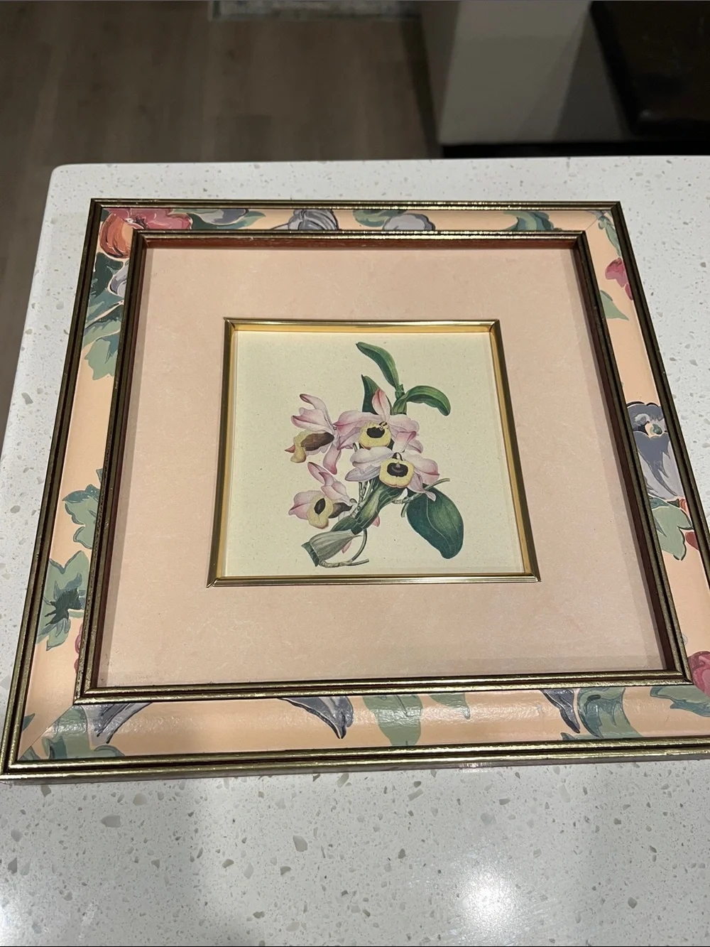 Floral Square Picture Frame Set in Blush Pink and Gold (Set of 4)